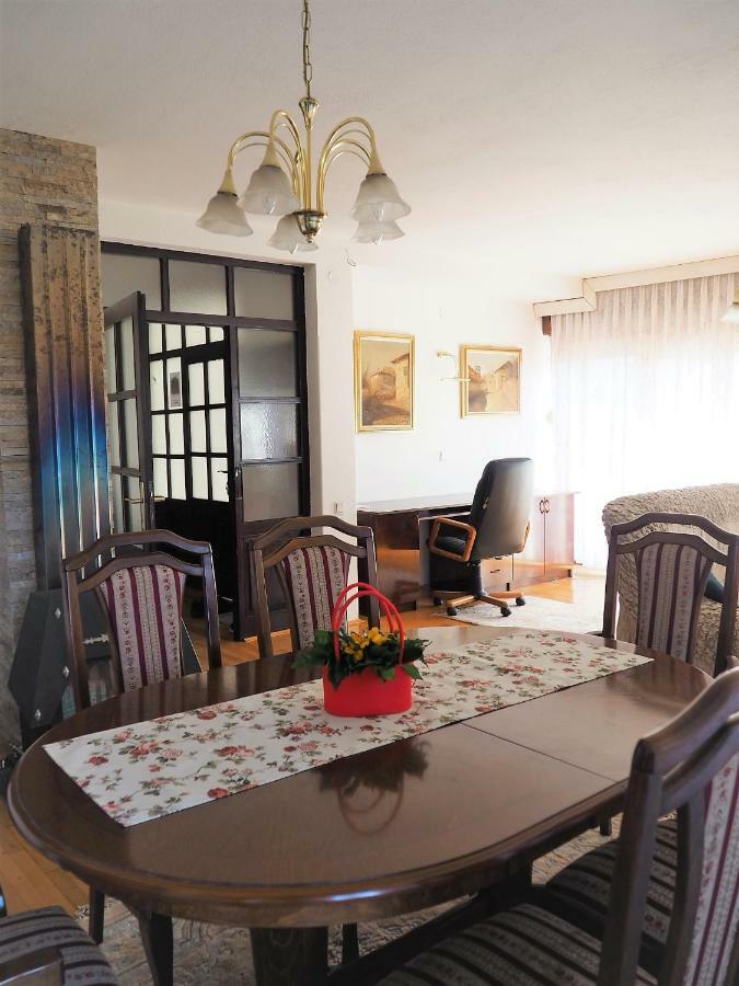 Guest House Stefanovic Βράνιε Εξωτερικό φωτογραφία