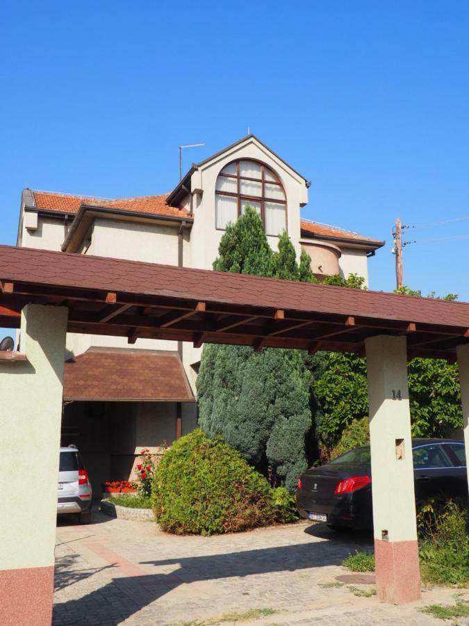 Guest House Stefanovic Βράνιε Εξωτερικό φωτογραφία